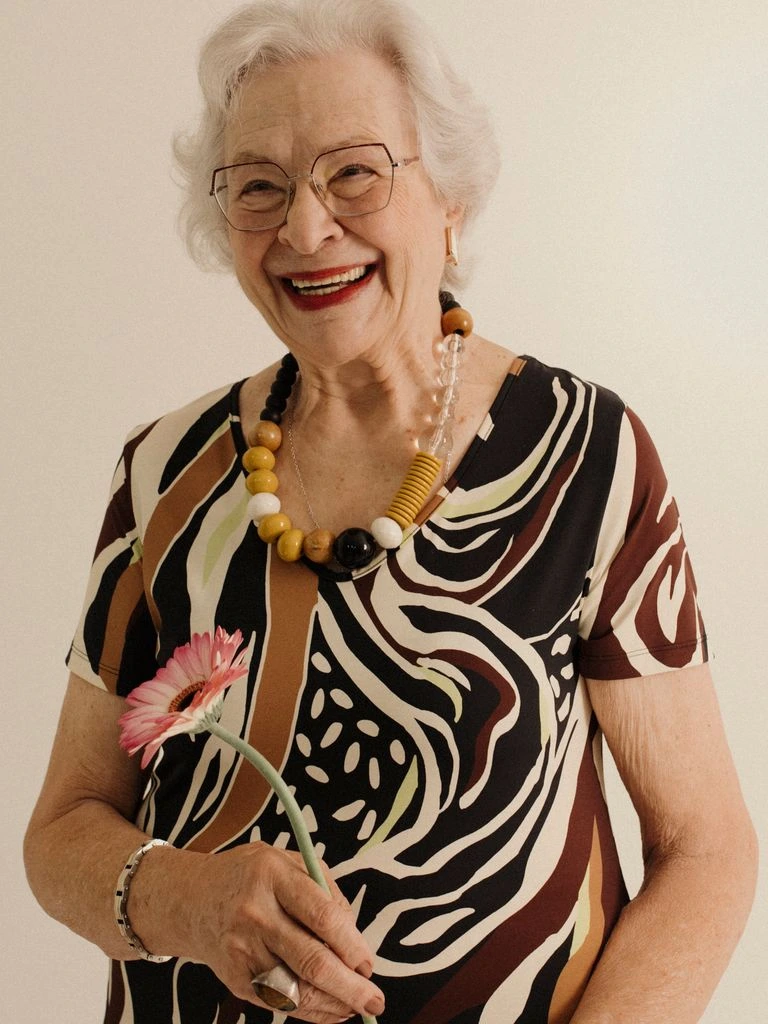 Portrait of Devon Cho.